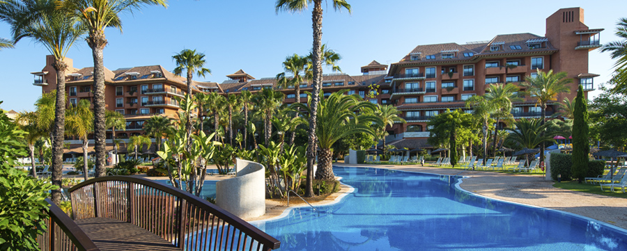 Un verano lleno de animación en el Puerto Antilla Grand Hotel